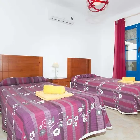 Acomari Villa